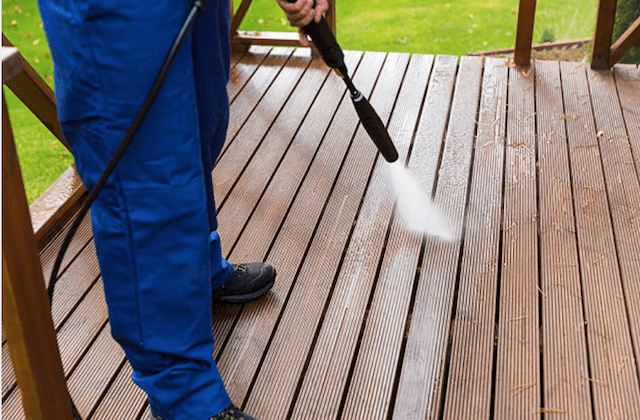 columbus deck cleaning